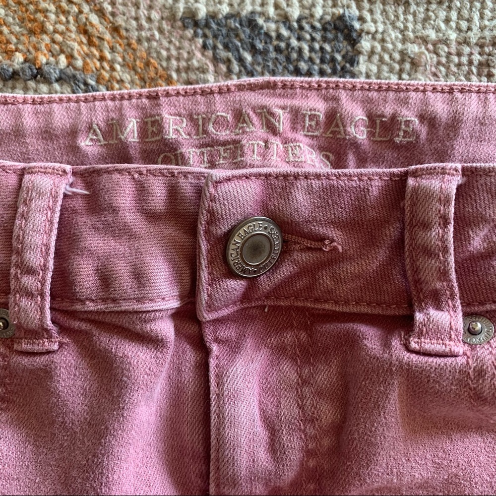 Sold! American Eagle Pink Distressed Denim Jean Shorts - Picture 3 of 6